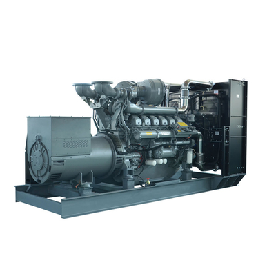 Bom preço. 1106A-70TG1 108kw 135KVA Perkins Soundproof Generator on-line