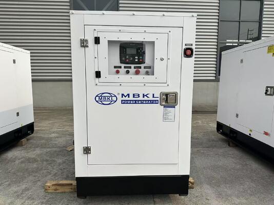 Conjunto Gerador Diesel Silencioso de 50KW - Gerador Yuchai para Uso Externo e Industrial