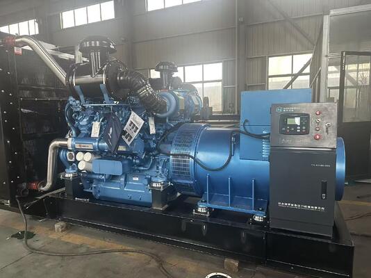 Bom preço. Gerador Diesel de 850KVA com motor Weichai. on-line