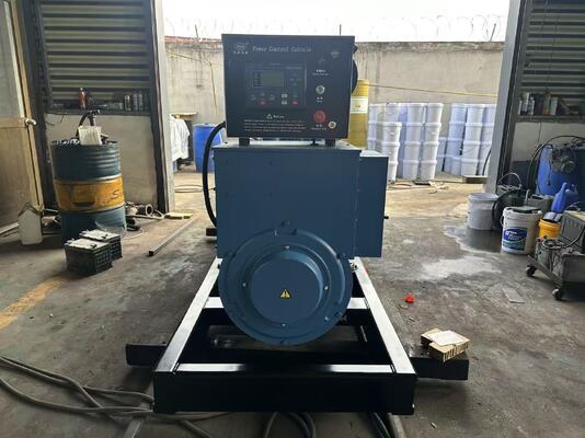 Confiavel 200KW / 250KVA Open-type Diesel GenSet