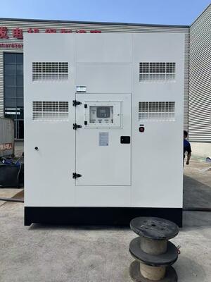 Geradores a diesel de 1000 kW/1250 kVA alimentados por Yuchai para parceiros internacionais